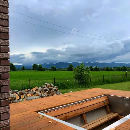 маєток на озерах