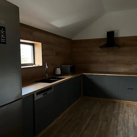 маєток на озерах